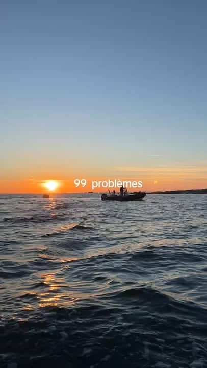 Tu loues un bateau tu prends le large et tes 1 2255457348506944 - Bénodet Sainte Marine Tu loues un bateau tu prends le large et tes 1 2255457348506944 - Bénodet Sainte Marine